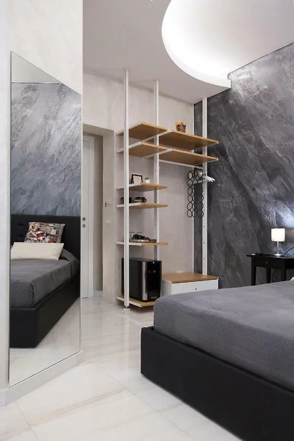 Silver House La Spezia 3*,